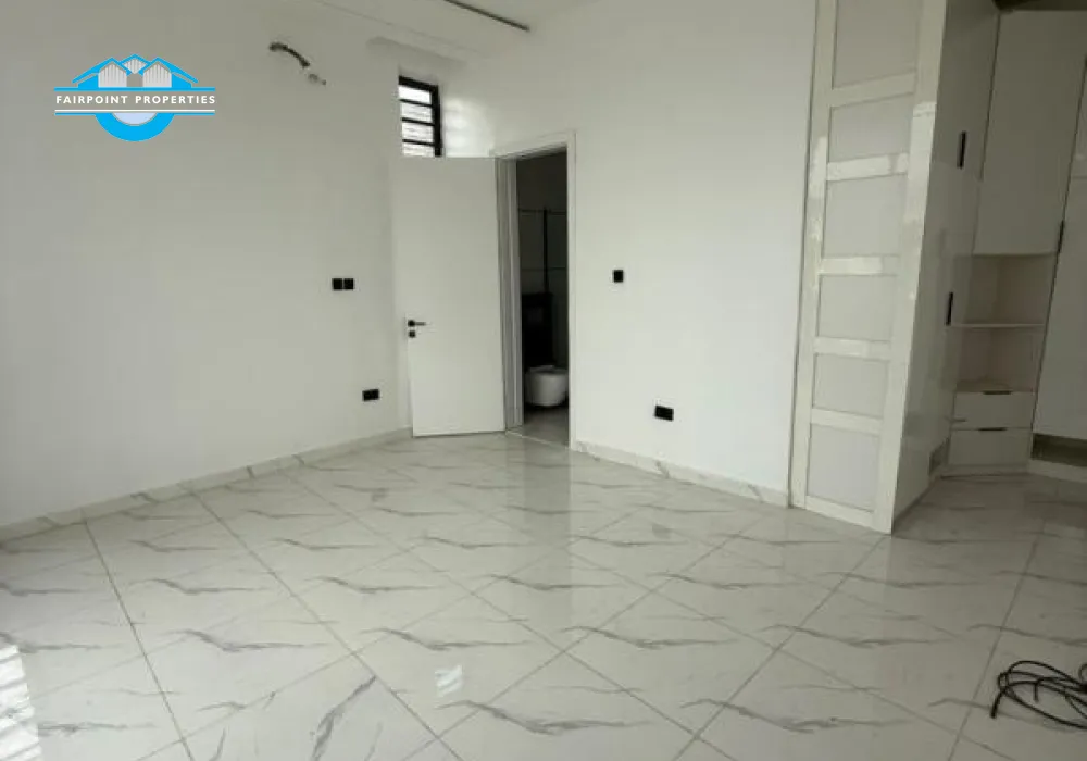5 bedroom detached duplex for Sale