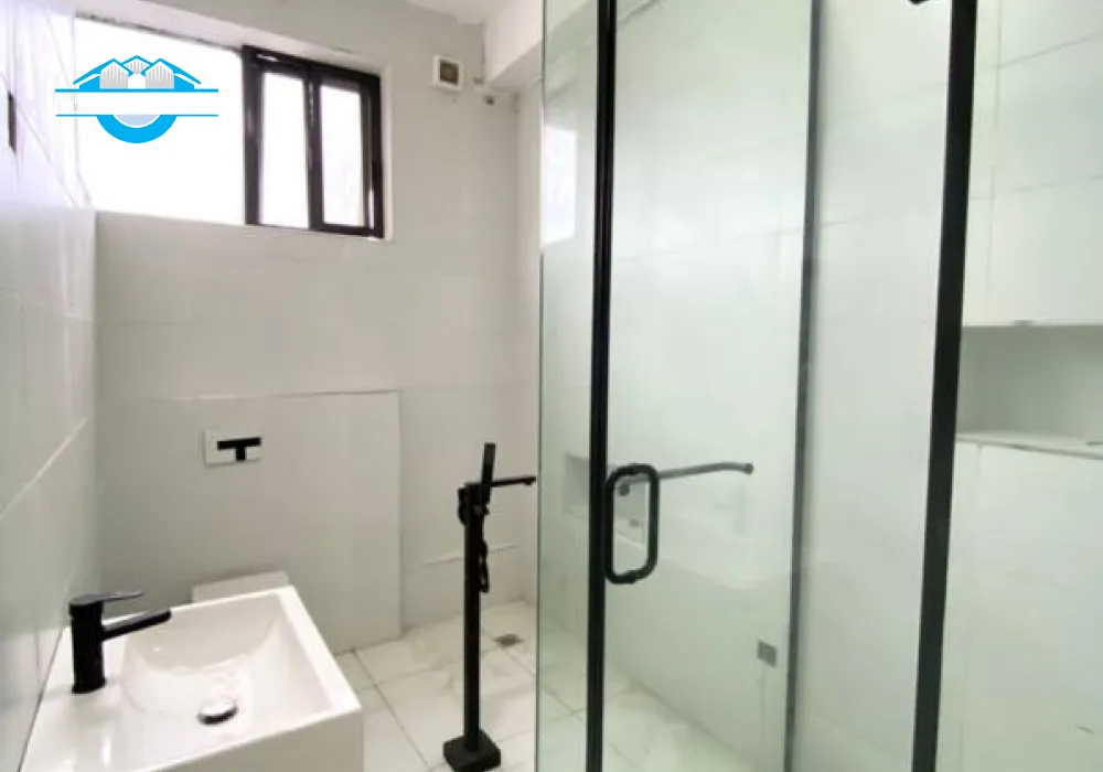 Sleek 4 Bedroom Maisonette With Bq For Sale At Lekki Phase 1, Lagos.