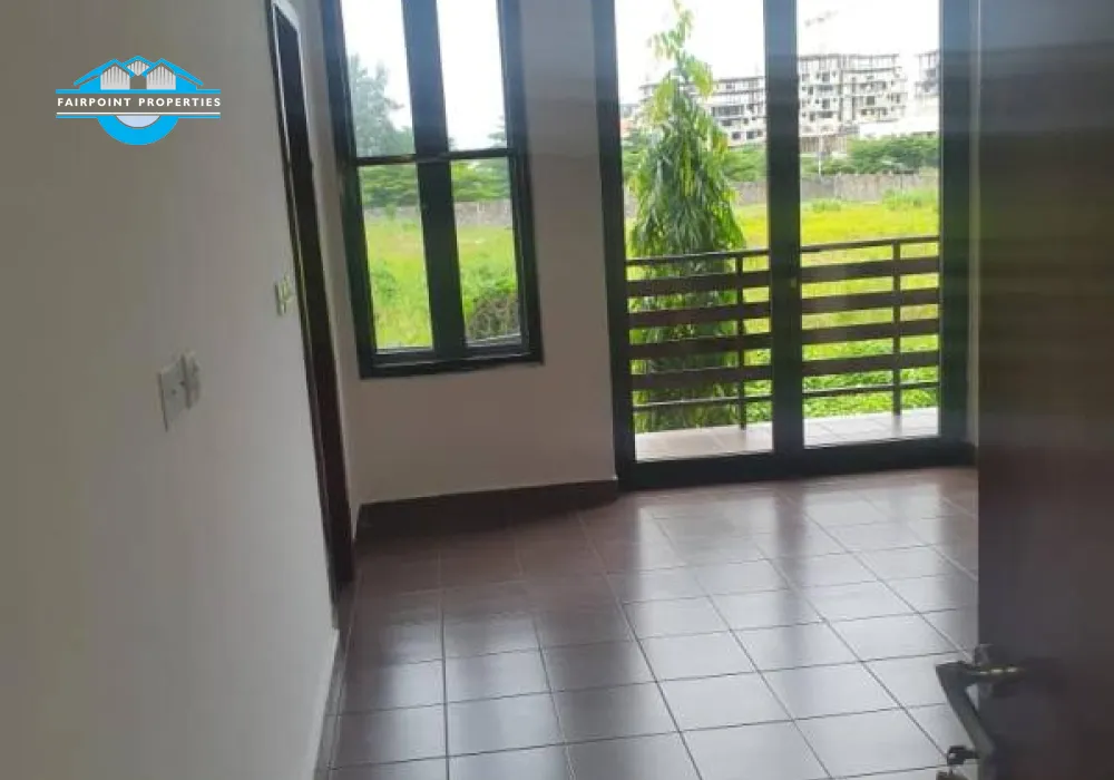 Beautiful 2 Bedroom Apartment At a give away price for Rent and 24 hours power supply At Banana Island , Lagos.