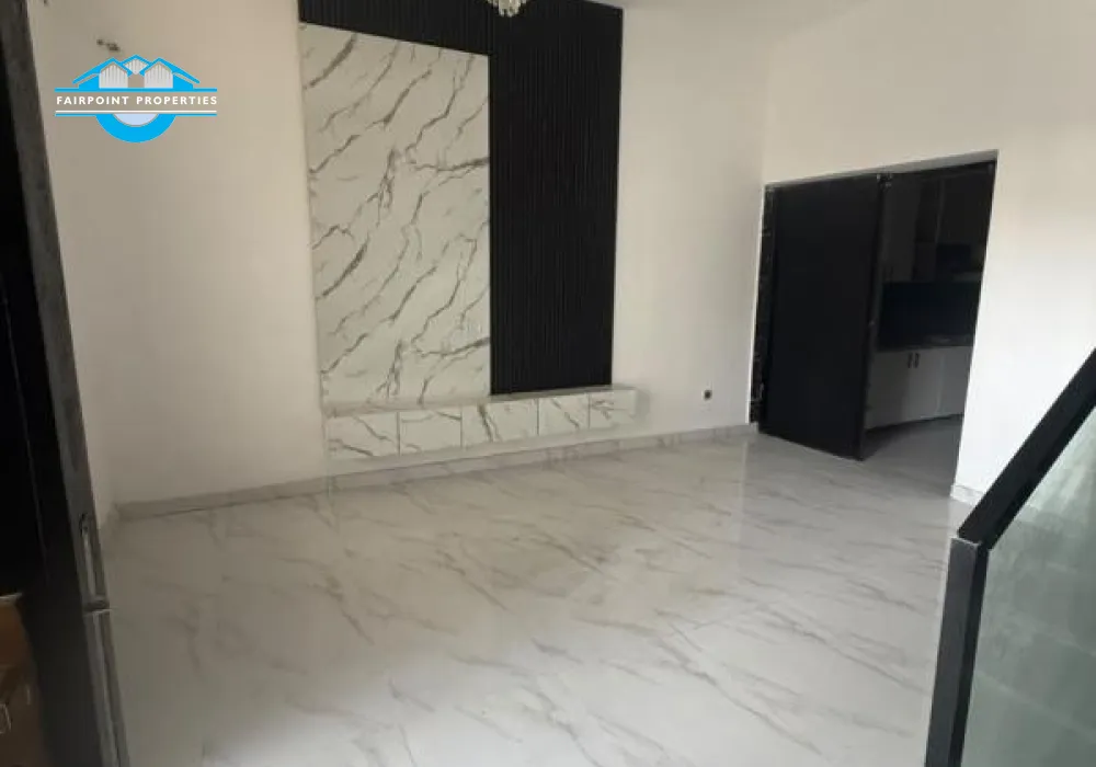 3 BEDROOM TERRACE DUPLEX + SWIMMING POOl
