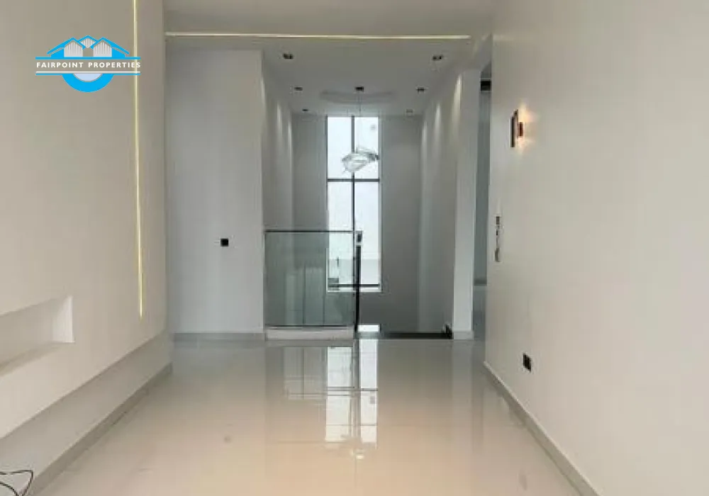 5 BEDROOM DETACHED DUPLEX + BOYS QUARTERS + GARDEN AREA