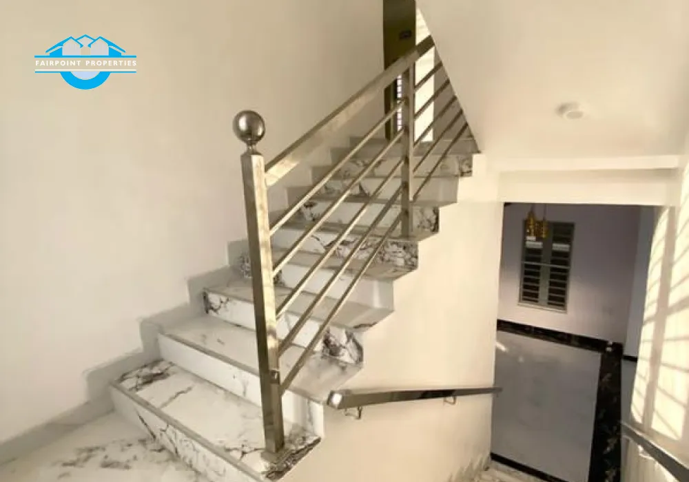 Beautiful 4 Bedroom Fully Detached Duplex With Bq and Amenities.