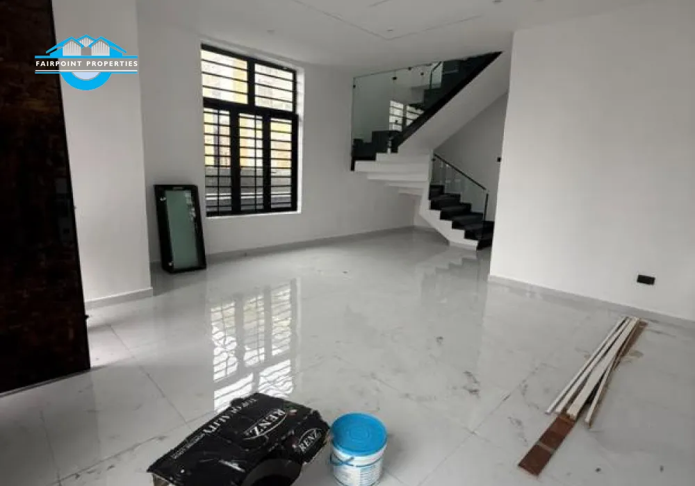 5 bedroom detached duplex for Sale