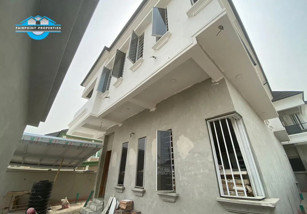 Luxury 4 Bedroom Duplex