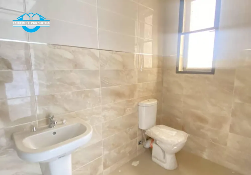 Luxury 4 Bedroom Terrace
