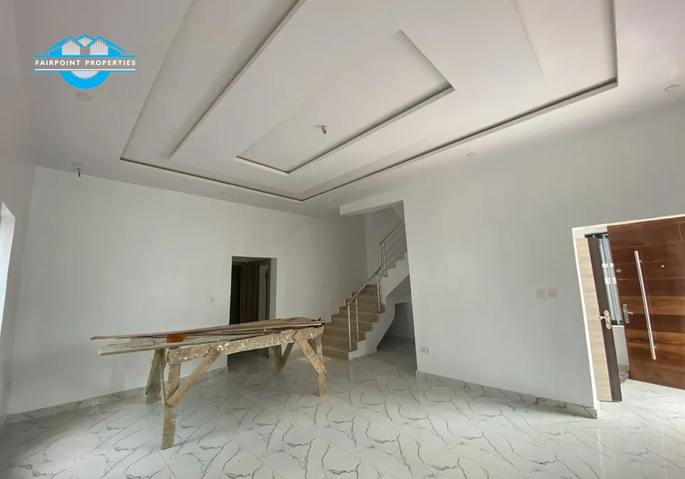 4 bedroom fully detached
