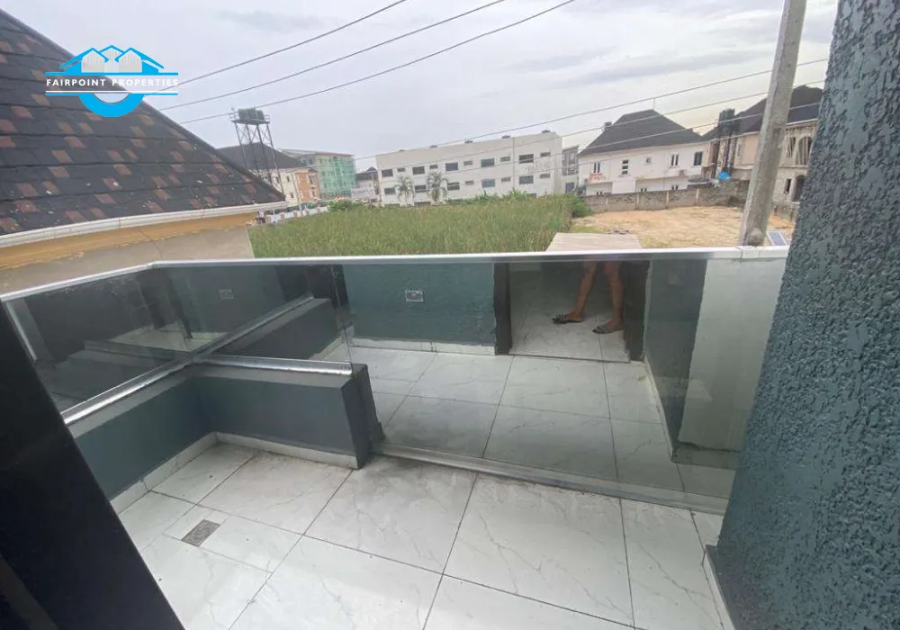 Beautiful 4 Bedroom Semi Detached Duplex For Sale in Chevron, Lekki Phase 2, Lagos
