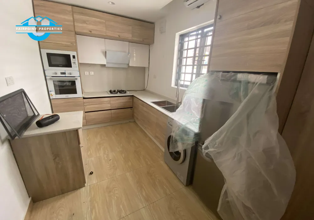 Stunning 4 Bedroom Fully Detached Duplex With Bq For Sale At Lekki Phase II