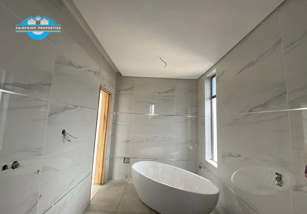 Luxury 4 Bedroom Detached Duplex