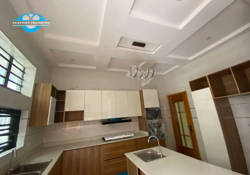 Beautiful 5 Bedroom Detached Duplex With a BQ For Sale At Osapa London