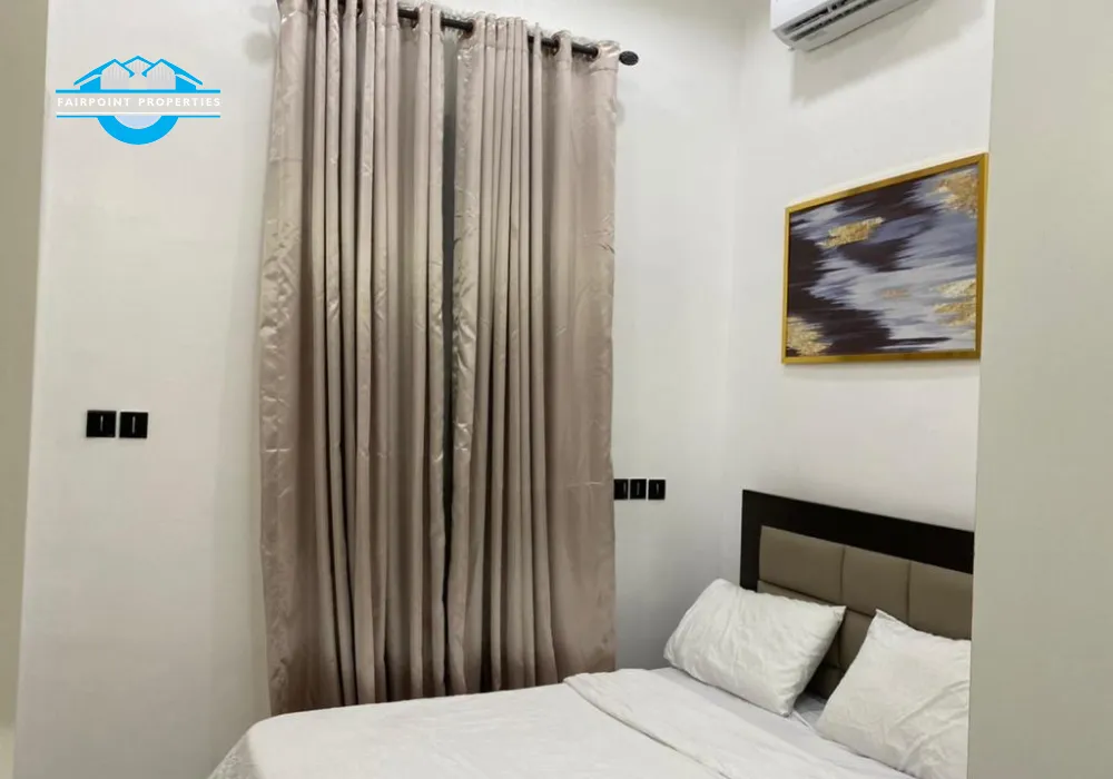 4 Bedroom Semi Detached Duplex For Shortlet
