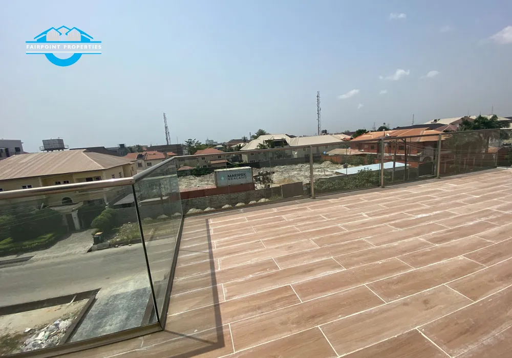 6 Bedroom Detached Duplex