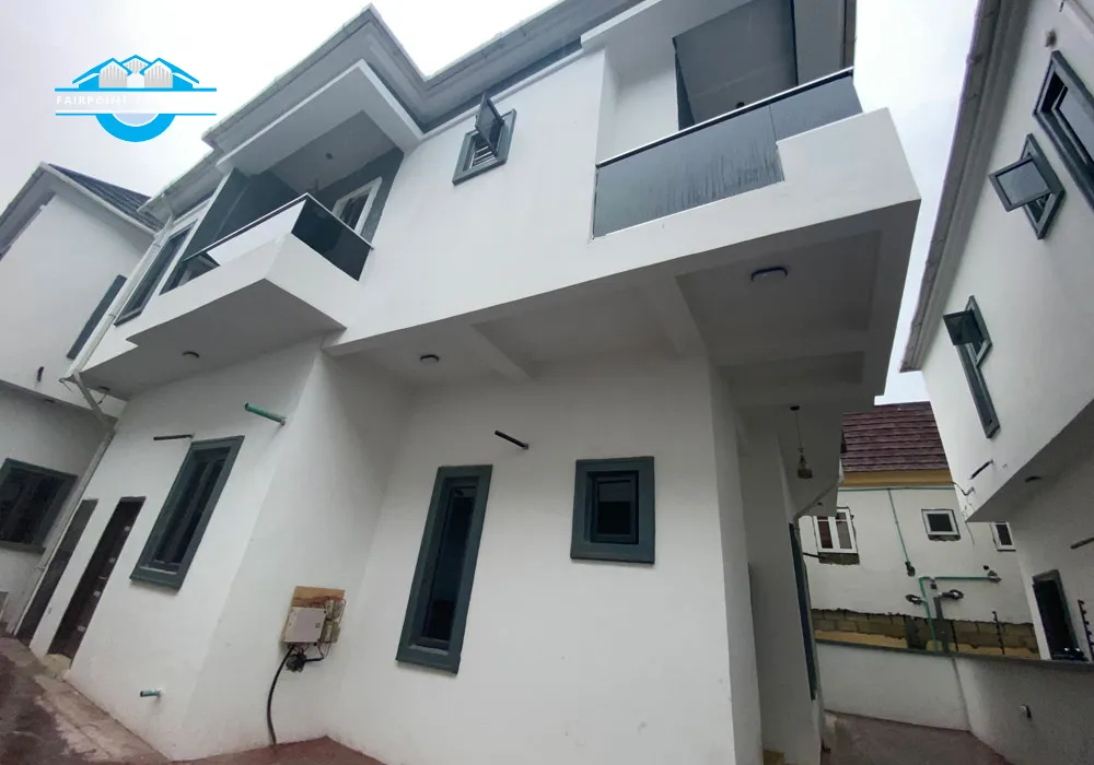 4 Bedroom Detached Duplex
