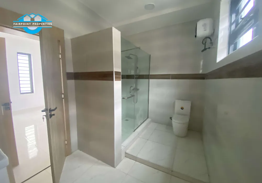5 Bedroom Fully Detached Duplex With Bq For Sale At Chevron Lekki Lagos