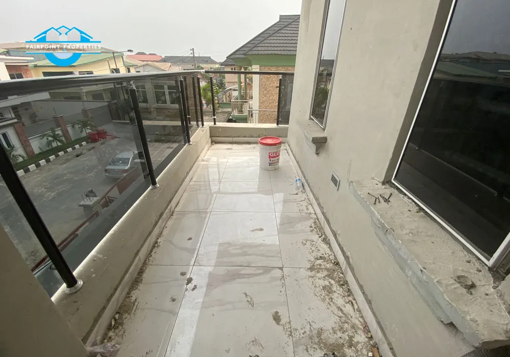 Luxury 4 Bedroom Duplex