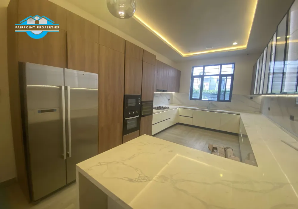 6 Bedroom Fully Detached Duplex With Bq, Swimming Pool and cinema room for sale at Lekki Phase I