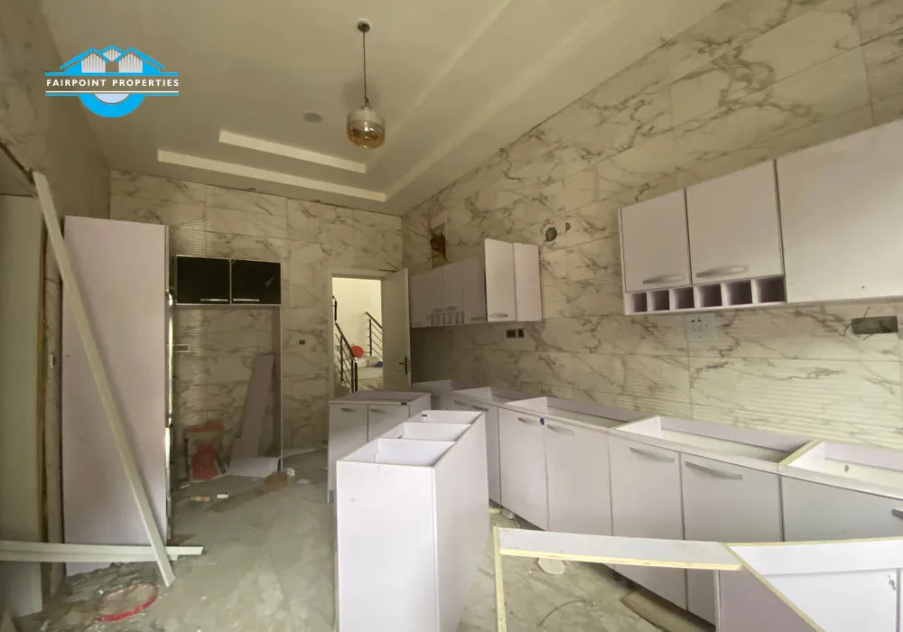 Luxury 4 Bedroom Duplex