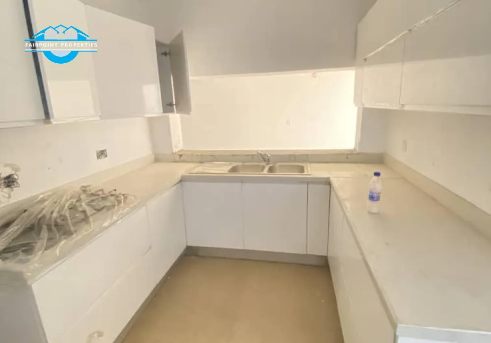 Luxury 4 Bedroom Terrace