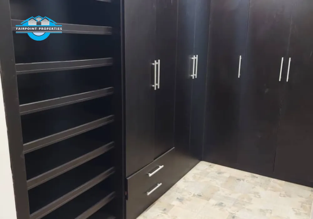 Beautiful 4 Bedroom Short-let Apartment