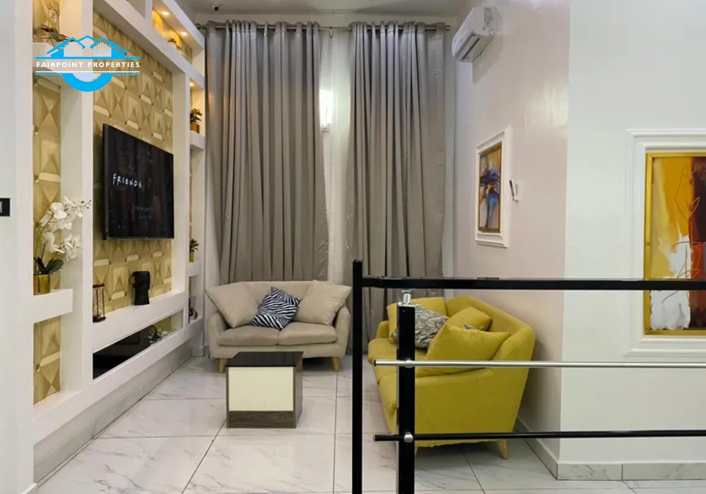 4 Bedroom Semi Detached Duplex For Shortlet