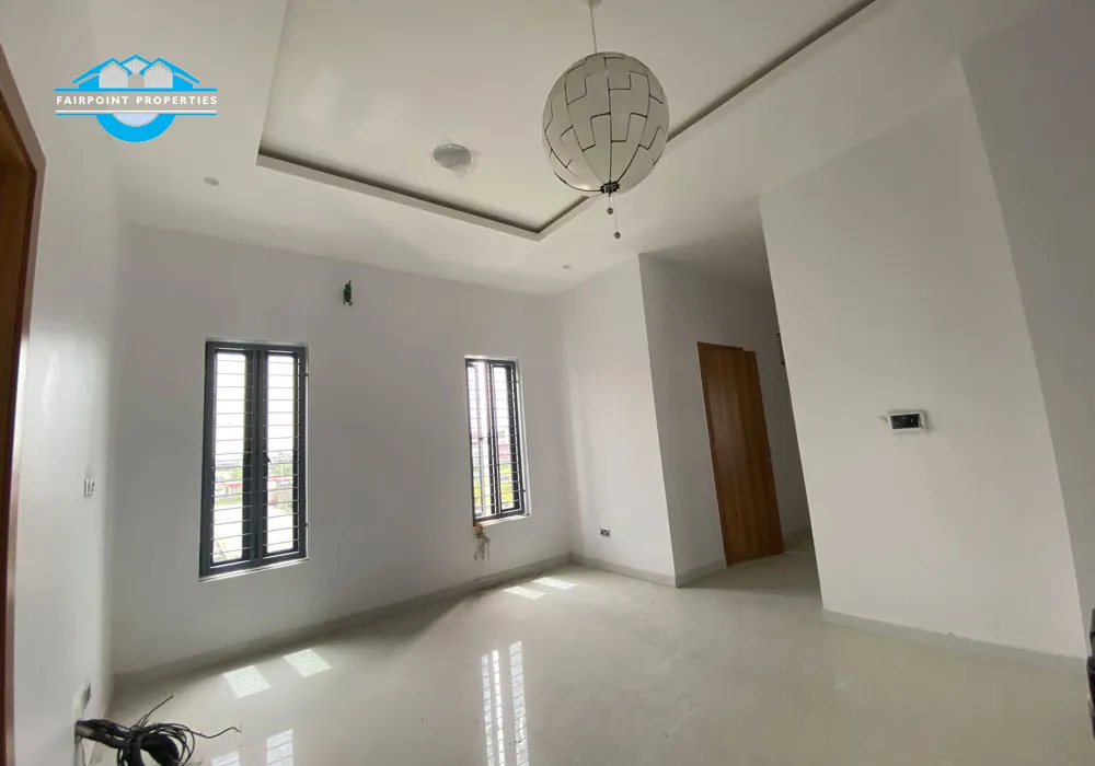 4 Bedroom Detached Duplex
