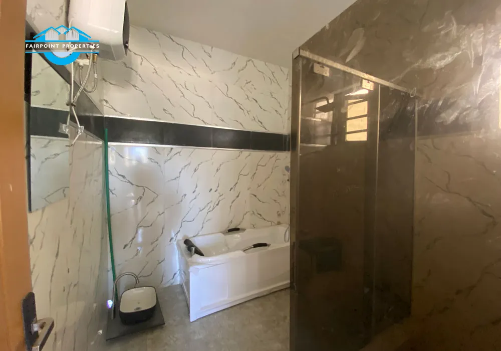 5 Bedroom Fully Detached Duplex For Sale