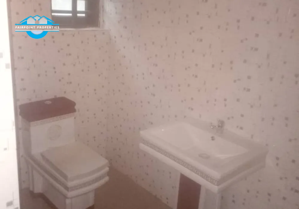 Newly Built 6 Bedroom Detached Duplex with 2 Rooms BQ At Owerri, Imo State