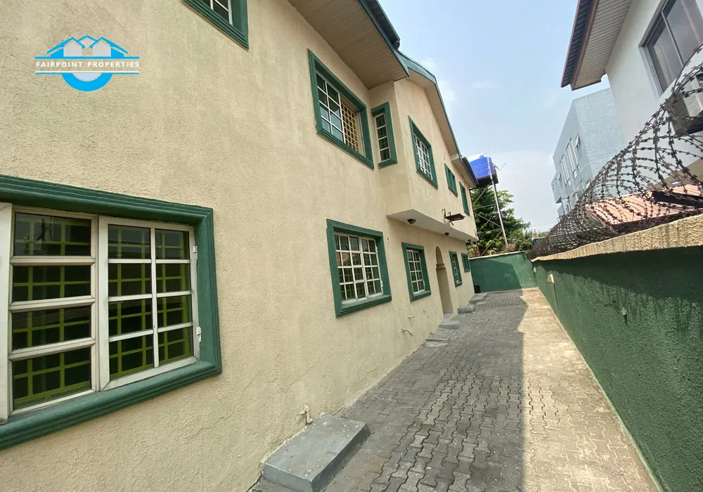 Deluxe 5 Bedroom Detached Duplex For Rent At Lekki Phase 1 Lagos