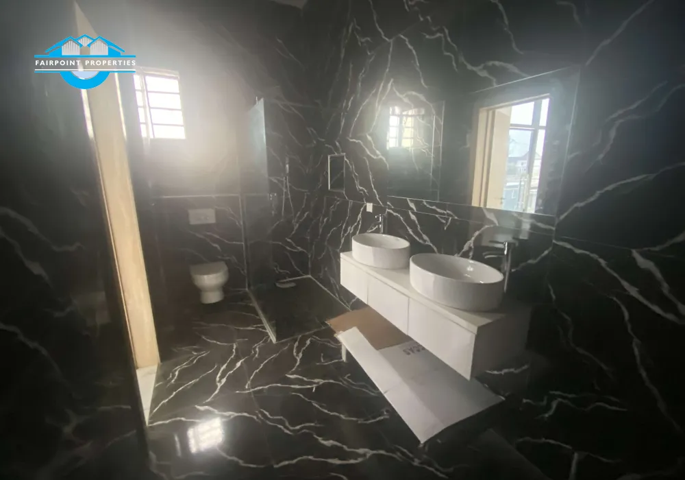 4 Bedroom Semi Detached Duplex