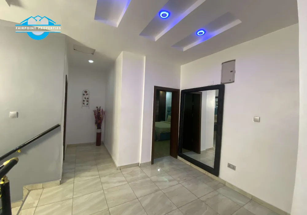 4 bedroom Shortlet apartment at Lekki Phase I