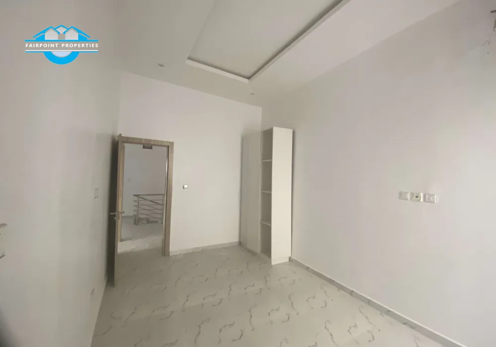 4 Bedroom Semi Detached Duplex