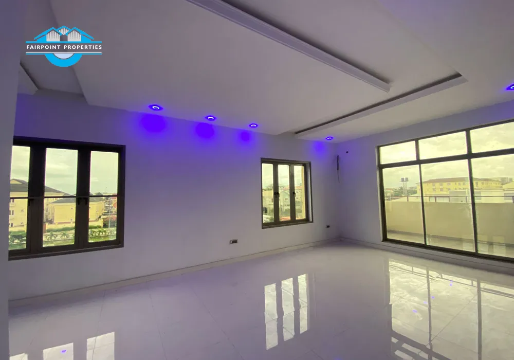 4 Bedroom Semi Detached Duplex For Sale