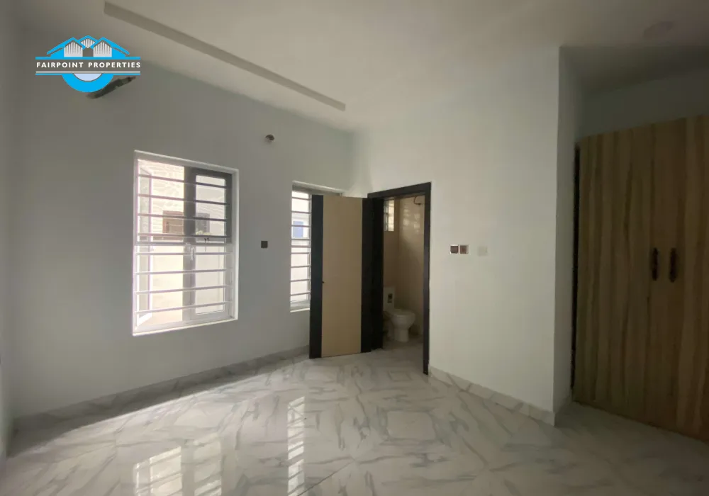 5 Bedroom Fully Detached Duplex With Bq For Sale At Lekki Phase II Lagos