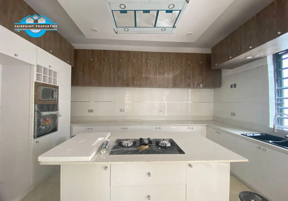 5 Bedroom Fully Detached Duplex With Bq and swimming pool for Sale At Ajah Lagos