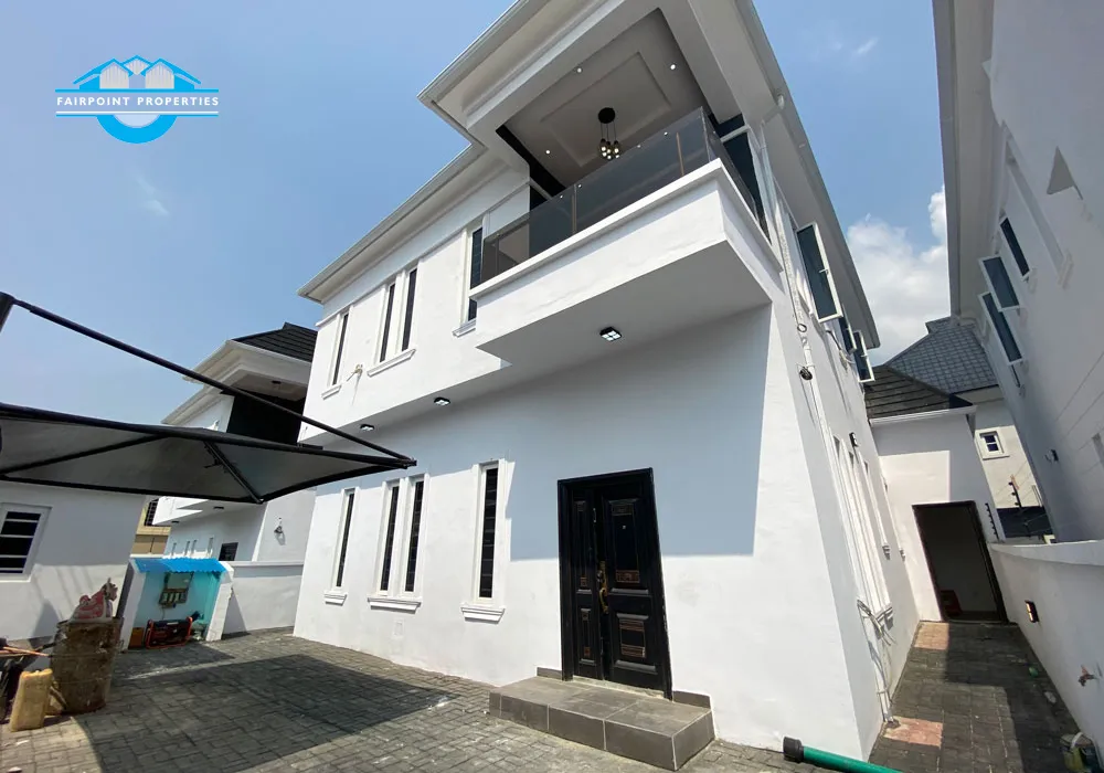 4 bedroom Detached Duplex