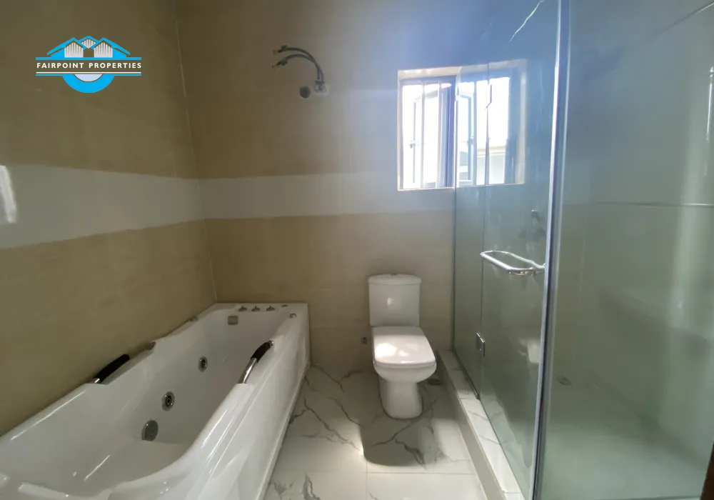 4 bedroom fully detached