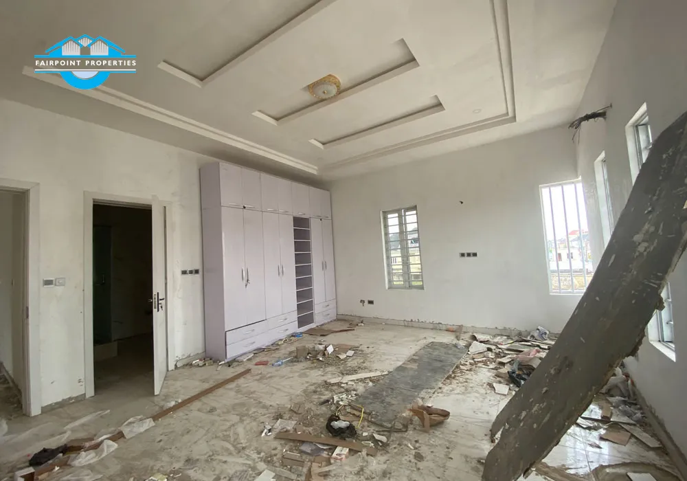 Luxury 4 Bedroom Duplex