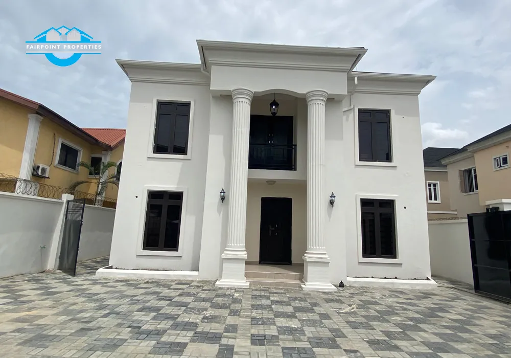 Luxury bedroom detached Duplex