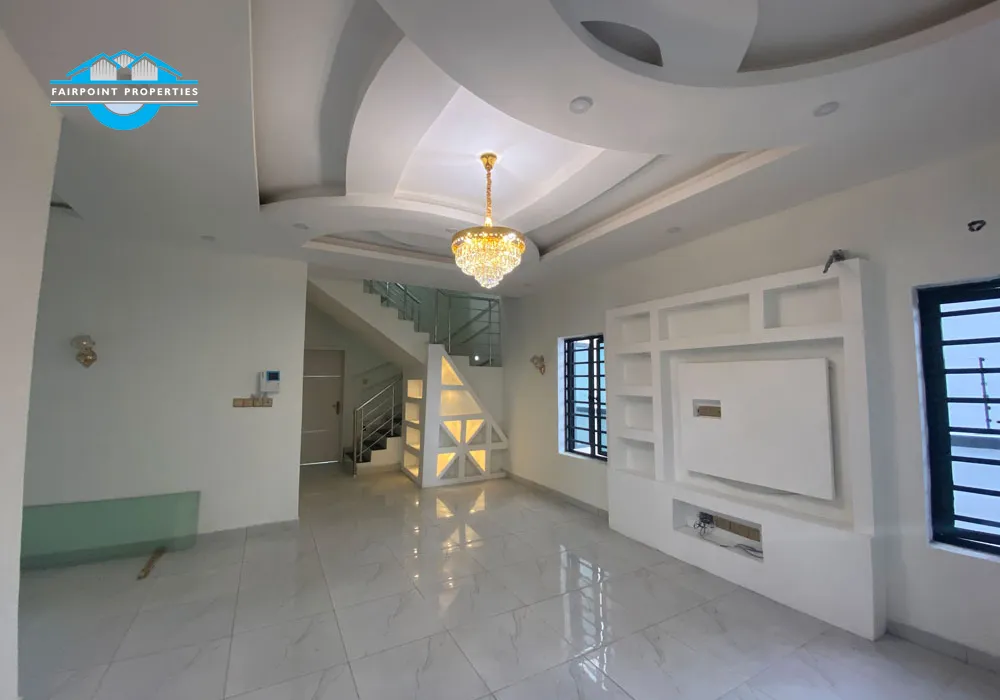 Elegant 4 Bedroom Fully Detached Duplex For Sale