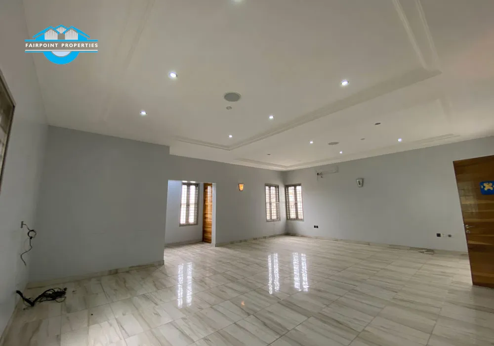 Luxury 4 Bedroom Detached Duplex