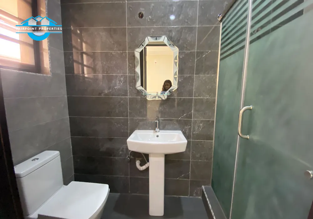 Luxury bedroom detached Duplex