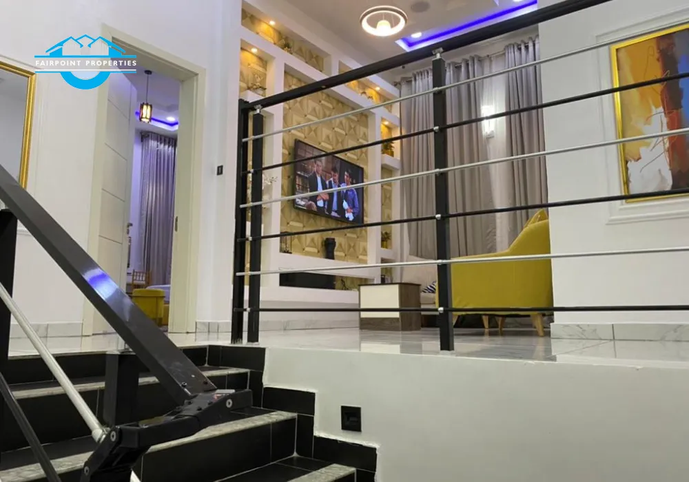 4 Bedroom Semi Detached Duplex For Shortlet