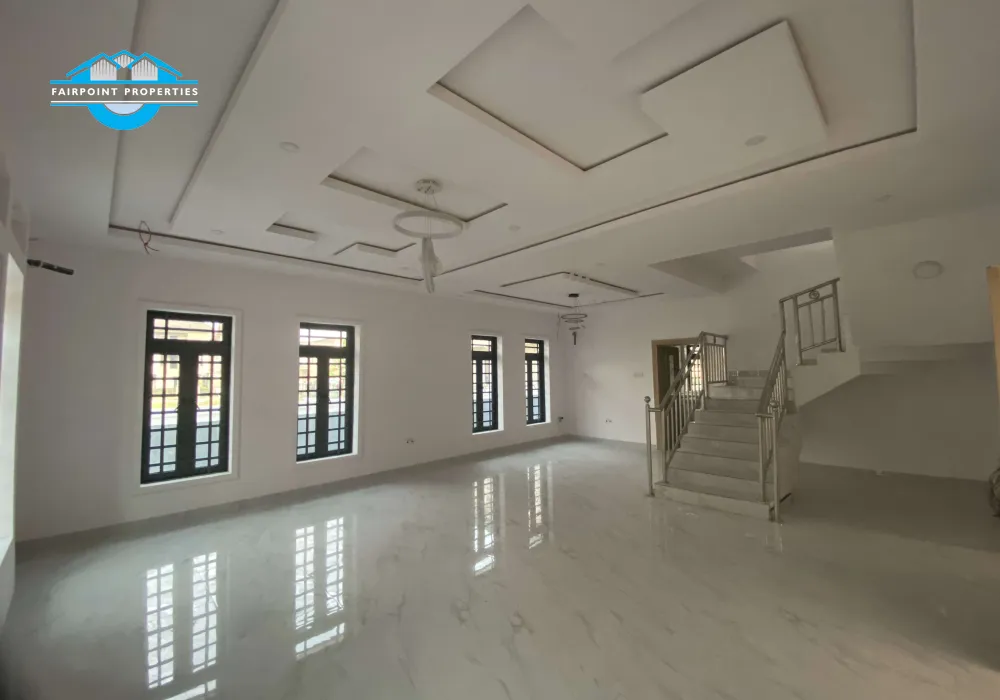 6 bedroom fully detached duplex with a Bq, swimming Pool and a gym house for sale Lekki Phase I