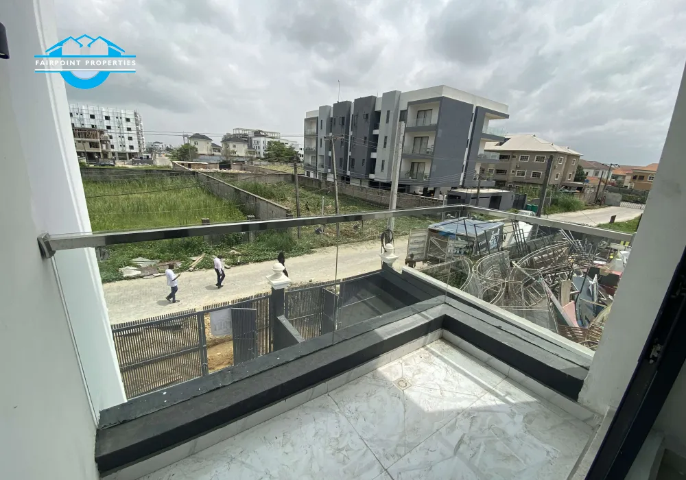 5 Bedrooms Fully Detached Duplex For Sale