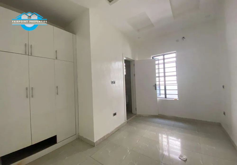 4 Bedroom Semi Detached with Bq For Rent in Lekki Conservation Center Lagos