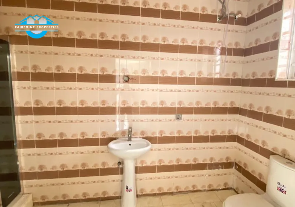 4 bedroom semi-detached duplex for sale at Agungi Lekki