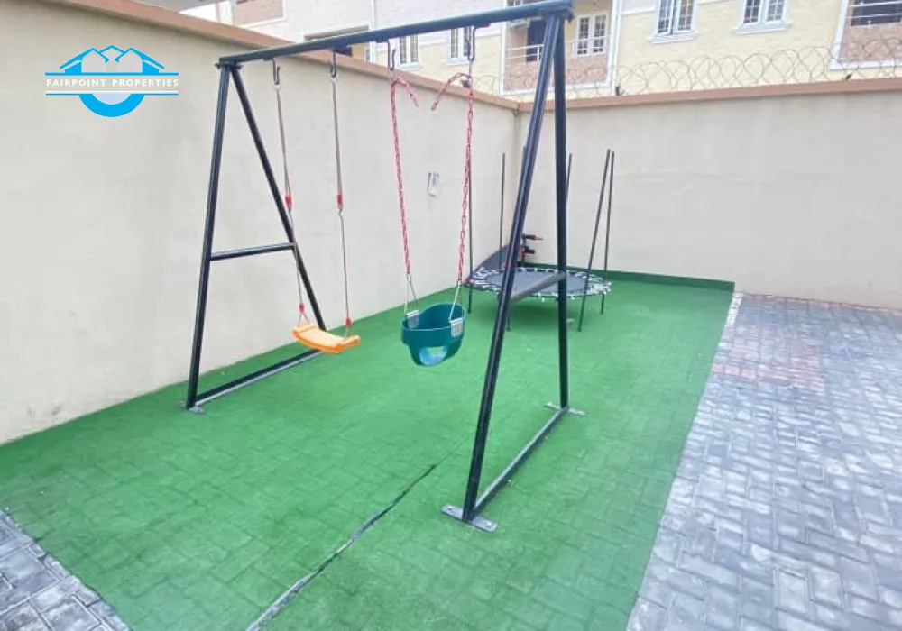 3 bedroom apartment for rent in Oniru -3,500,000 per annum