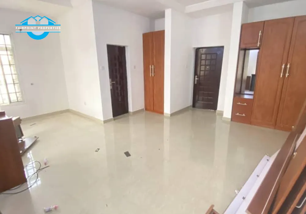 3 bedroom apartment for rent in Oniru -3,500,000 per annum
