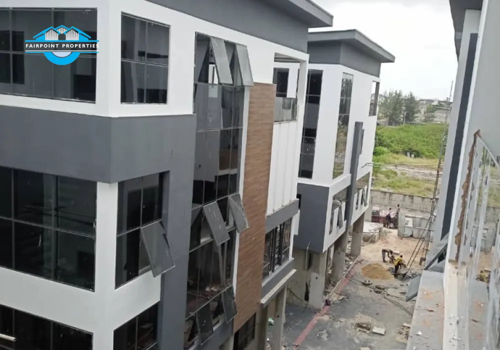 5 bedroom fully detached duplex for sale in Banana Island Lagos -500,000,000 naira