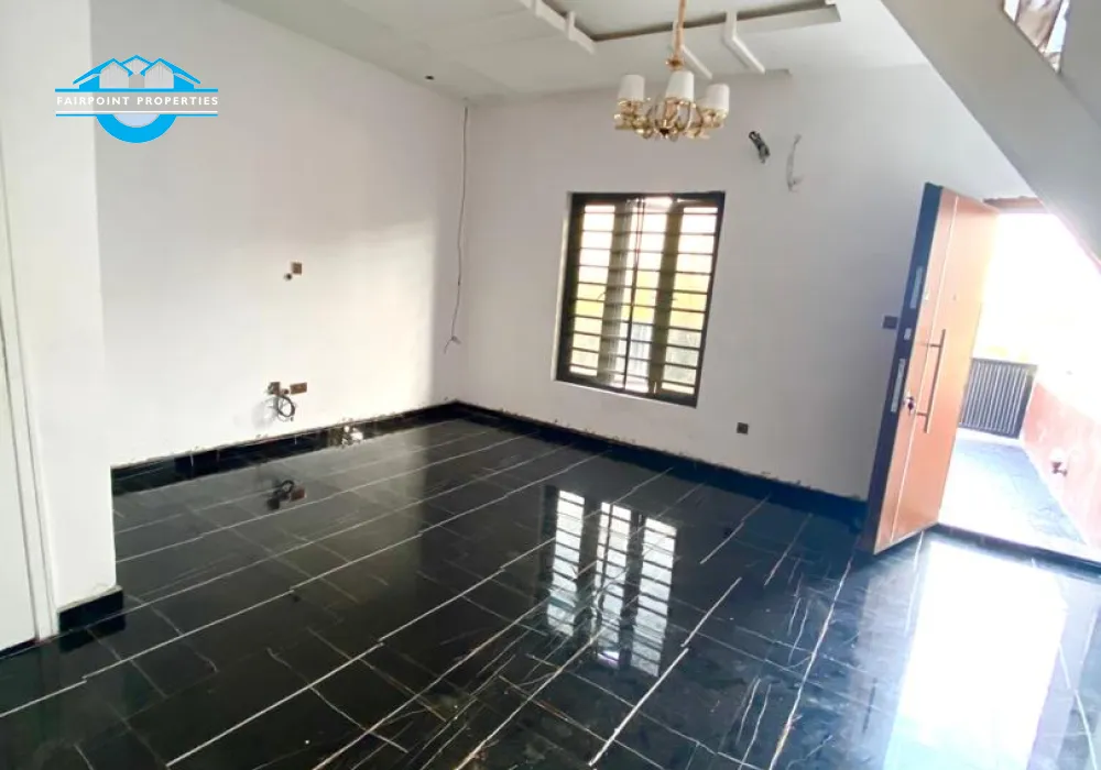 4 bedroom terrace apartment for sale in 2nd toll gate, Lekki Lagos